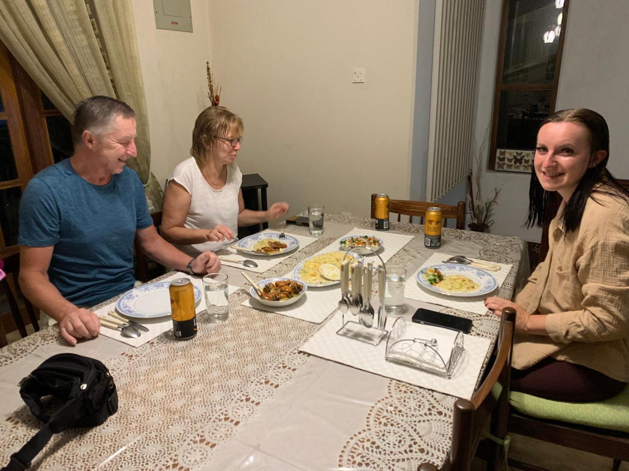 Araliya Home Stay Канди Екстериор снимка