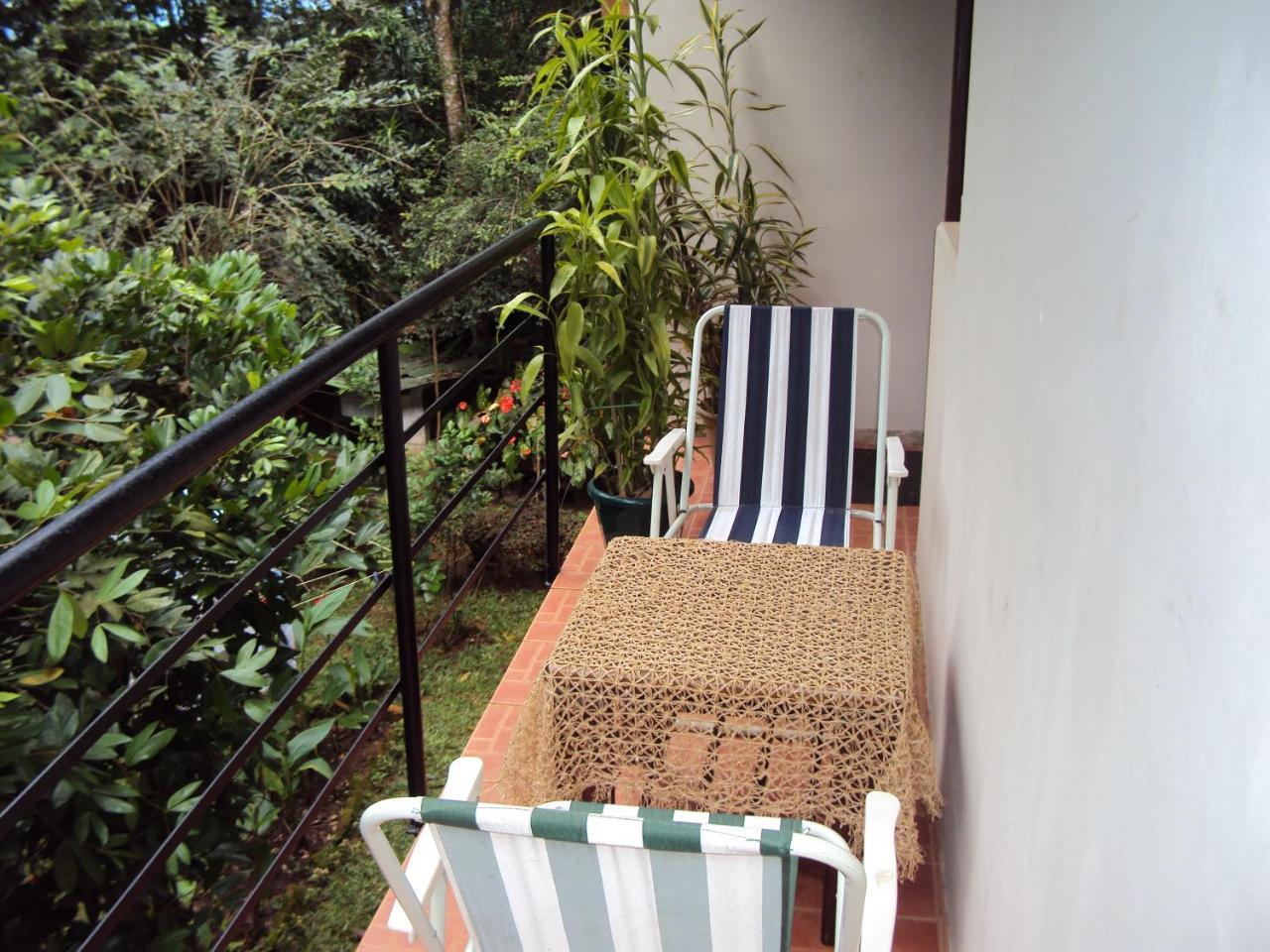 Araliya Home Stay Канди Екстериор снимка